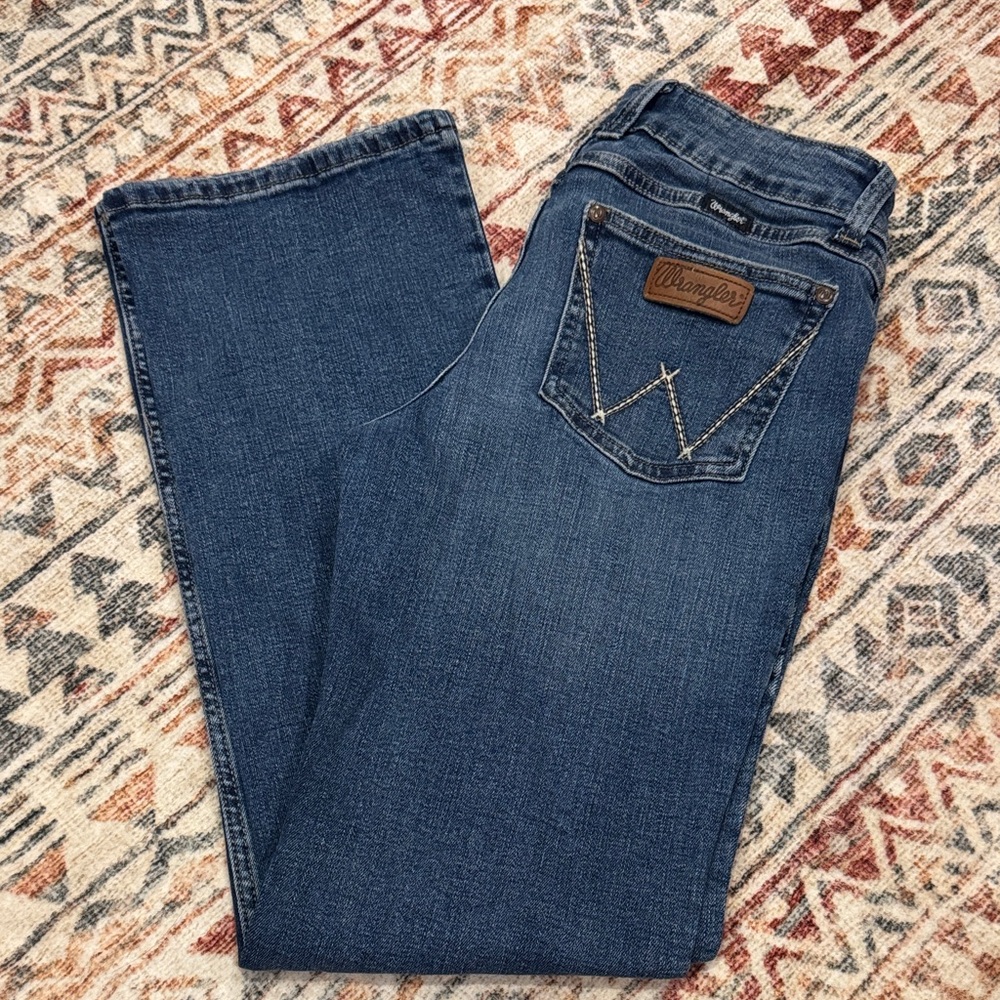 Wrangler Retro Mae Women's Classic Blue Boot Cut Jeans